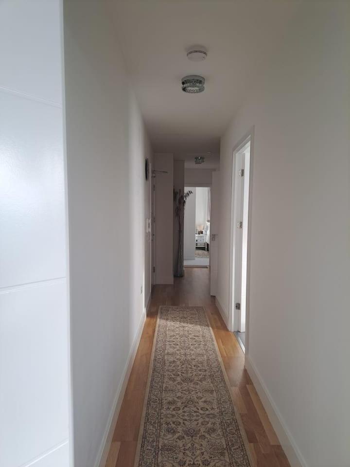 Cozy Double Room With Large En Suite Near Canary Wharf London With Amazing Views In A Shared Apartment Eksteriør bilde