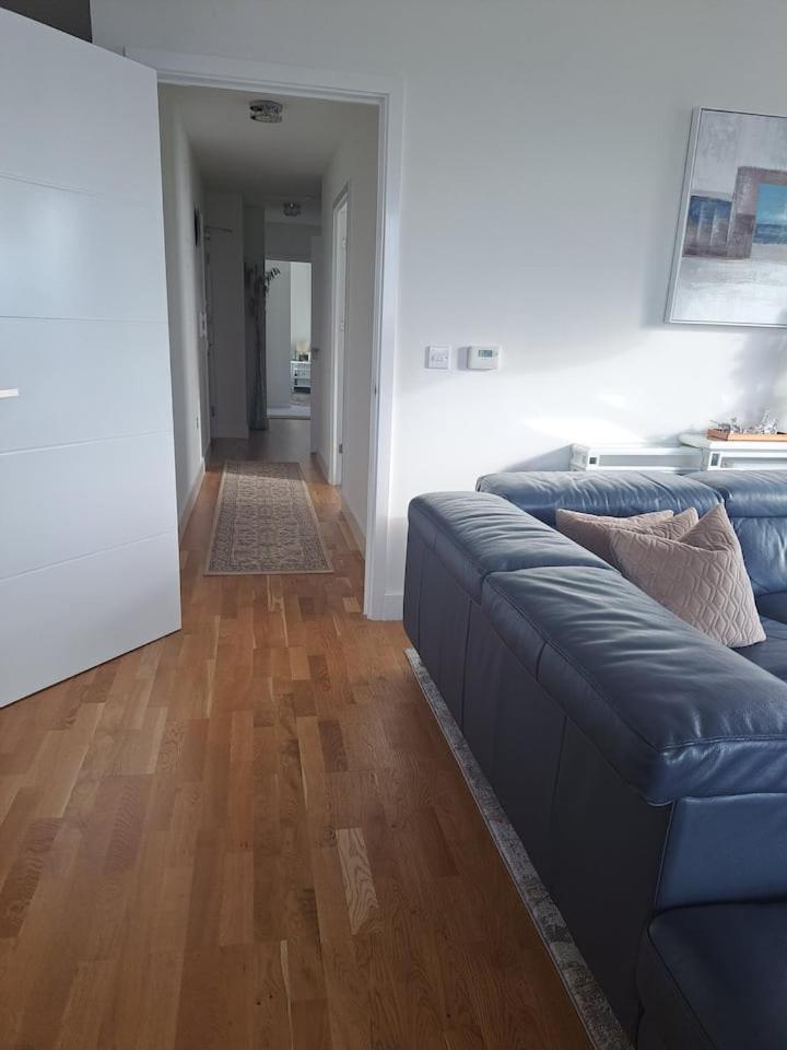 Cozy Double Room With Large En Suite Near Canary Wharf London With Amazing Views In A Shared Apartment Eksteriør bilde